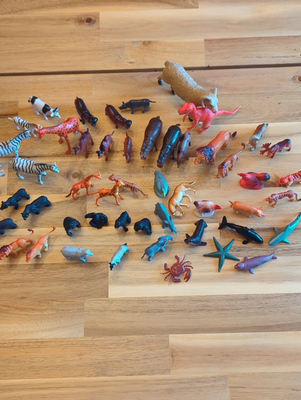 Assorted Plastic Animal Sea And Land Playset